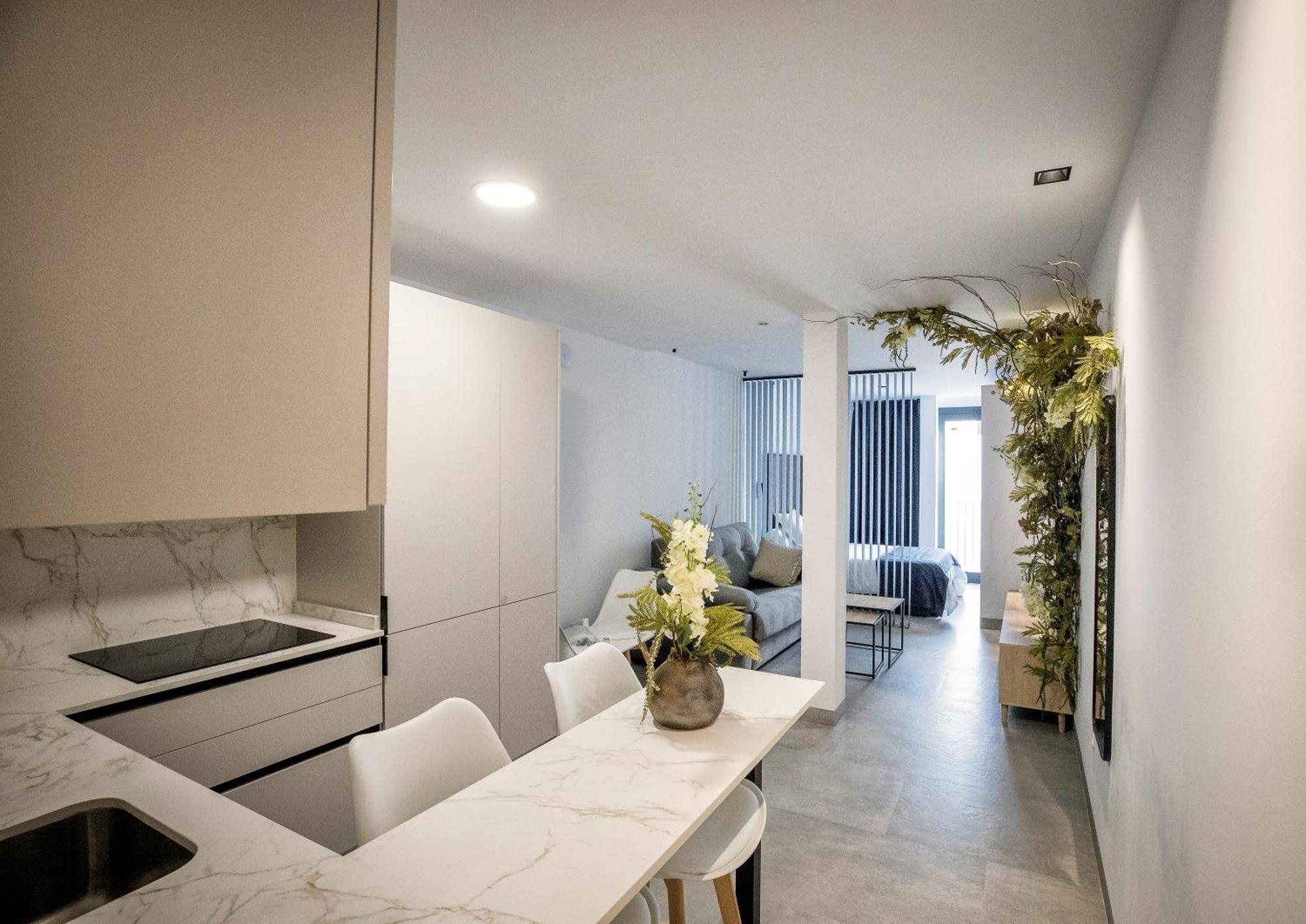 Riam Suites Apartamentos Лос-Паласьос-і-Вільяфранка Екстер'єр фото