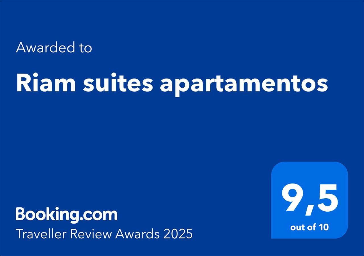 Riam Suites Apartamentos Лос-Паласьос-і-Вільяфранка Екстер'єр фото